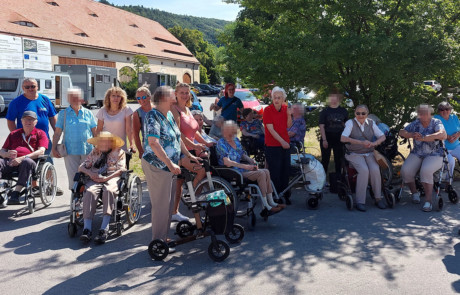 Ausflug WG Arnsdorf nach Pillnitz - Bild 2